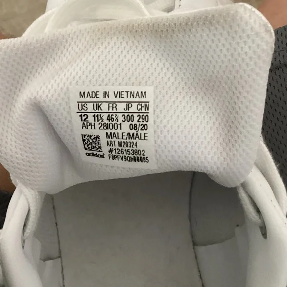 Adidas Classic White and Green Shoes - Picture 7 of 10